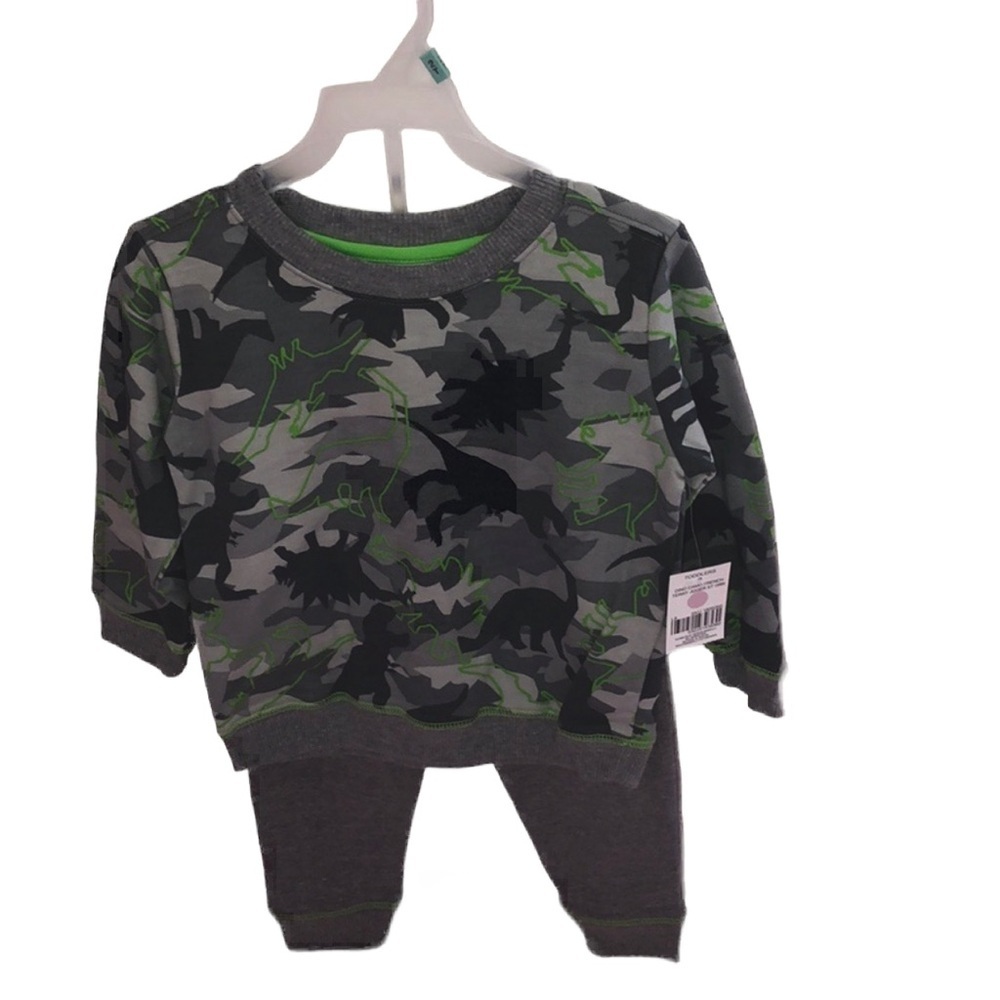 Kidgets NWT size3T Dino camo SET gray & green